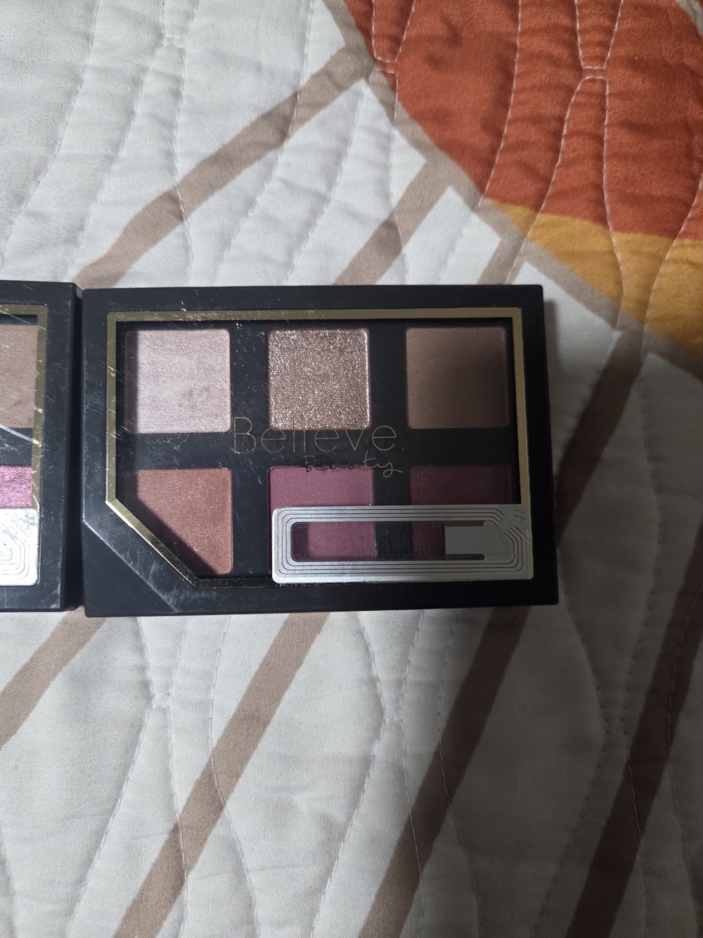 Rose & Neutral Eyeshadow Palette - 6 Shade Pink Collection believe beauty